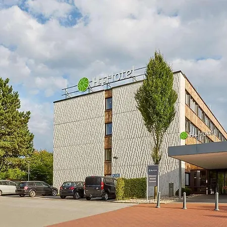 H+ Hotel