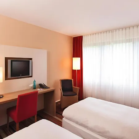 H+ Hotel
