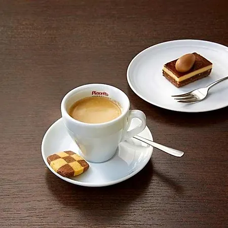 Western Hotell 3*
