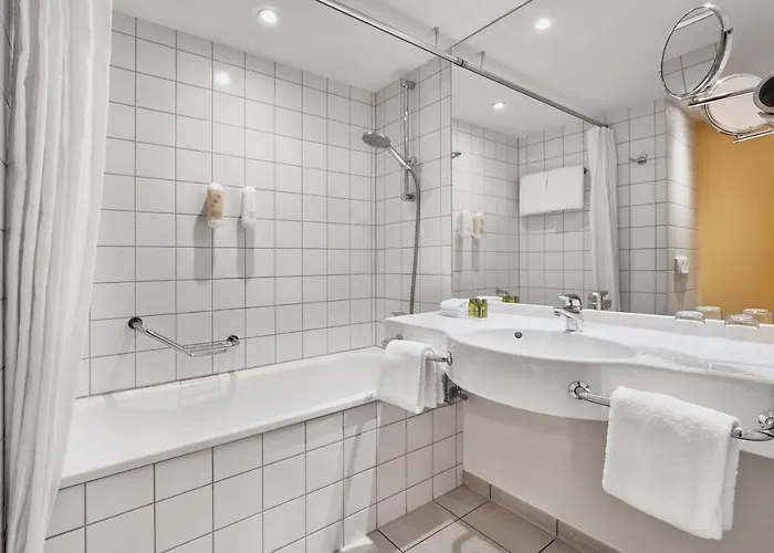 Western Hotel 3*